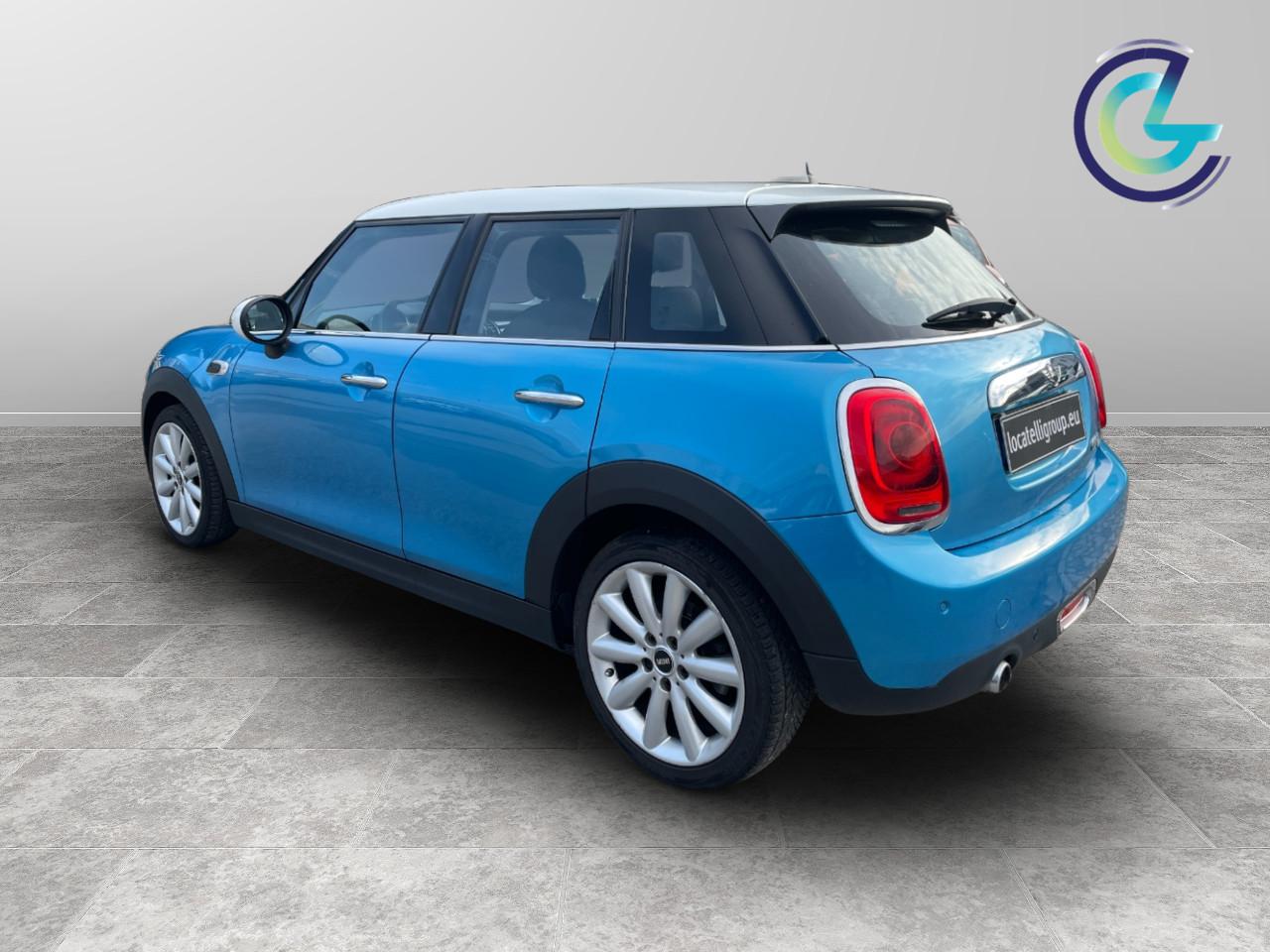 MINI Mini IV F55-F56 2014 - Mini 1.5 Cooper D Hype 5p