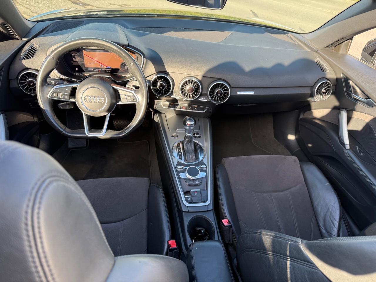 Audi TT Roadster 2.0 TFSI 230cv Quattro S line