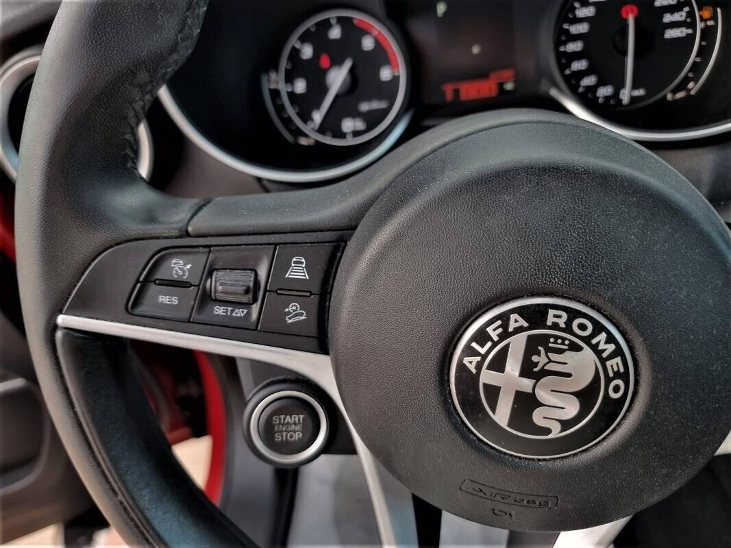 Alfa Romeo Stelvio 2.2 Turbodiesel 190 CV AT8 RWD Business