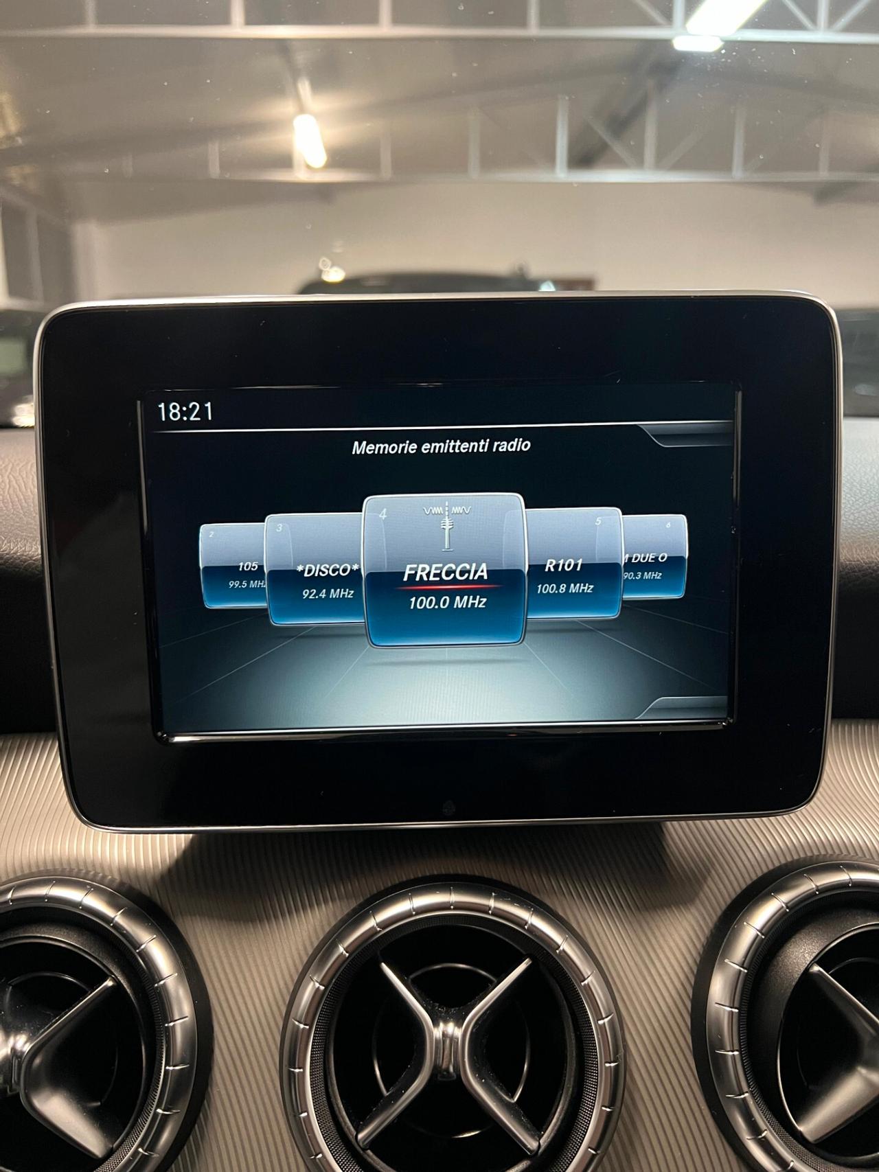 Mercedes-benz CLA 180 S.W. Premium