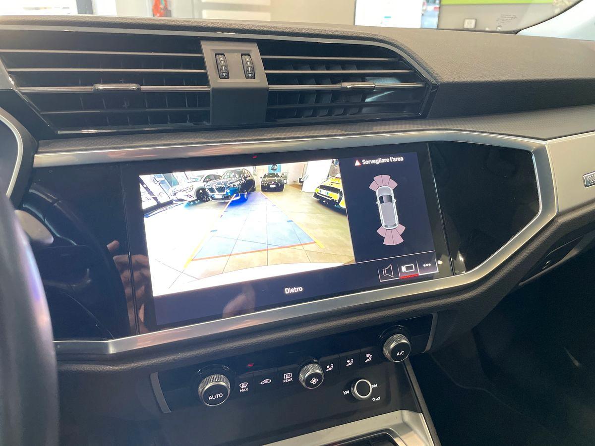 AUDI Q3 II 2018 - Q3 35 1.5 tfsi Business