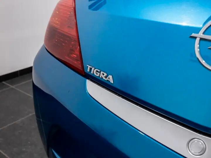 Opel Tigra TwinTop 1.8 16V Sport