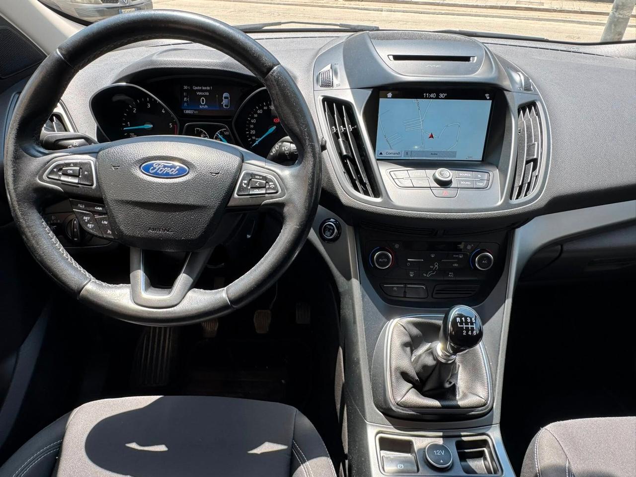 FORD KUGA 1.5 TDCI 120 CV. 2WD TITANIUM NAVI+CERCHI