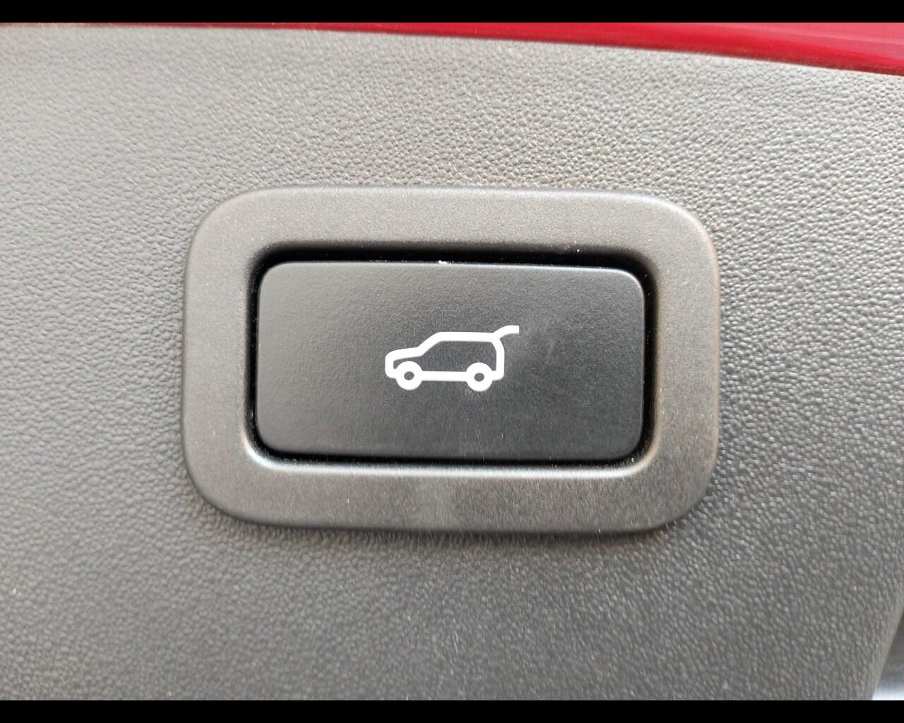 JAGUAR E-Pace (X540) E-Pace 2.0D I4 204 C...