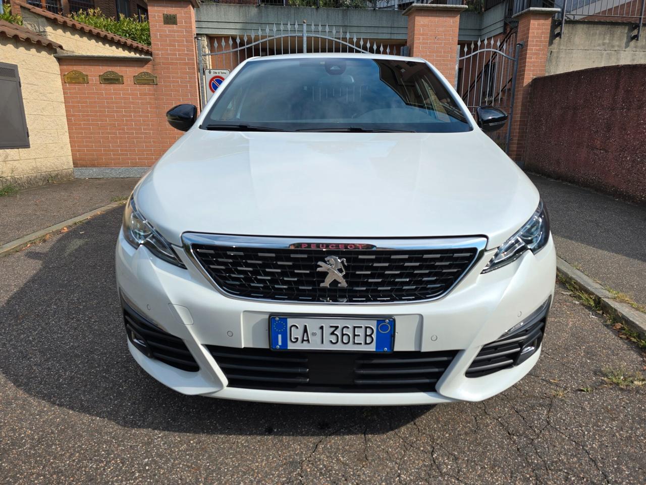 Peugeot 308 BlueHDi 130 GT Line Automatica