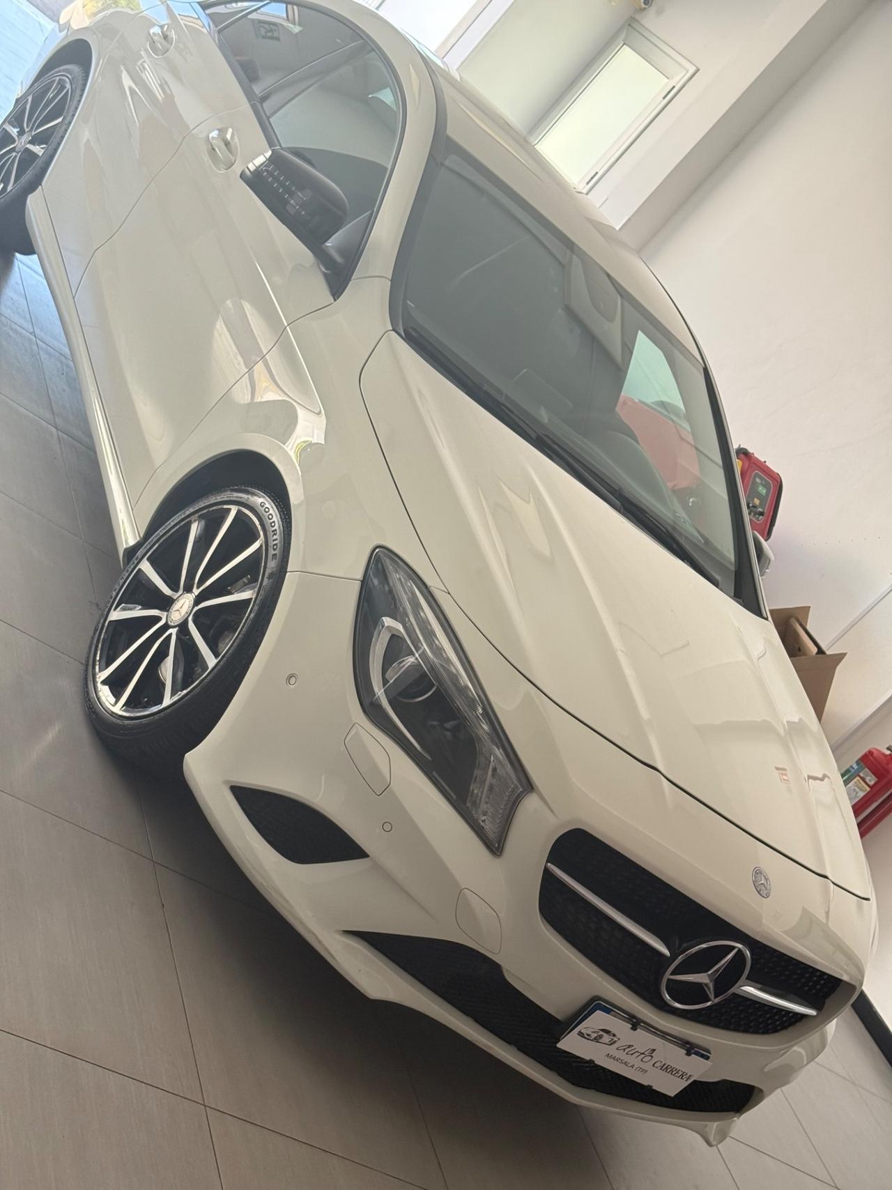 Mercedes-benz CLA 220 CDI Automatic Premium