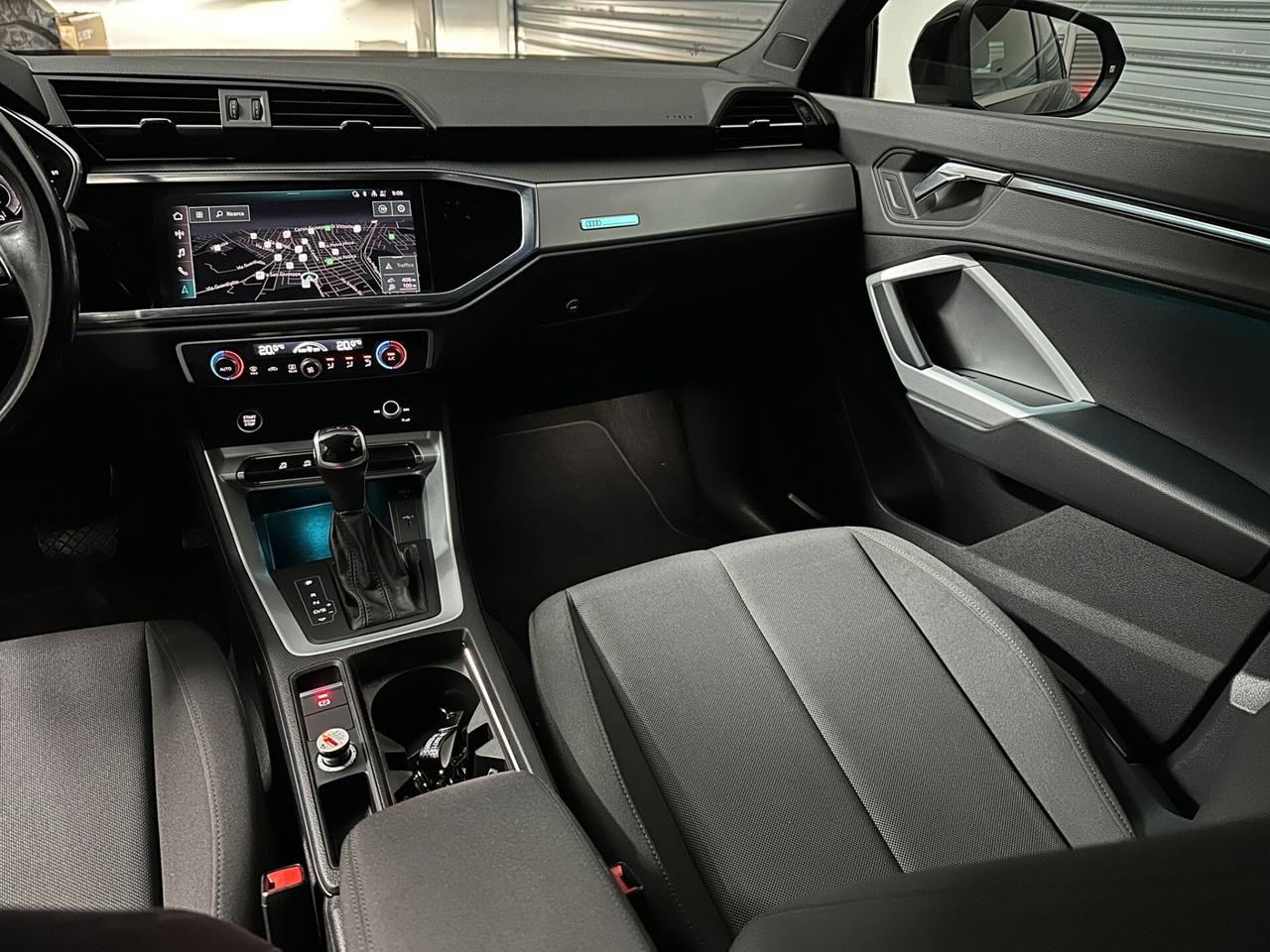 Audi Q3 2.0 TDI S tronic Advanced TETTO/FULL