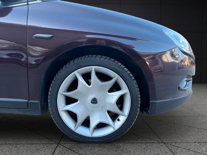 LANCIA Delta (2008-2015) Delta 1.9 MJT Twinturb...