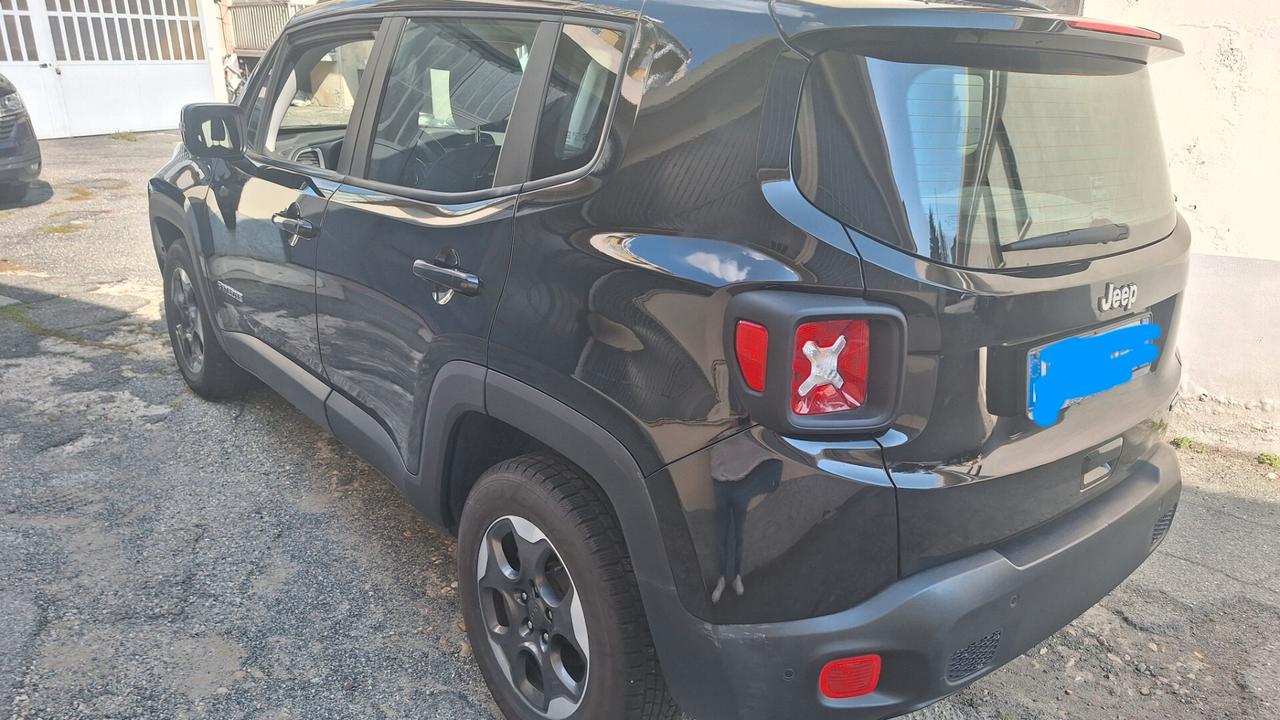 Jeep Renegade 1.6 E-TorQ EVO Longitude