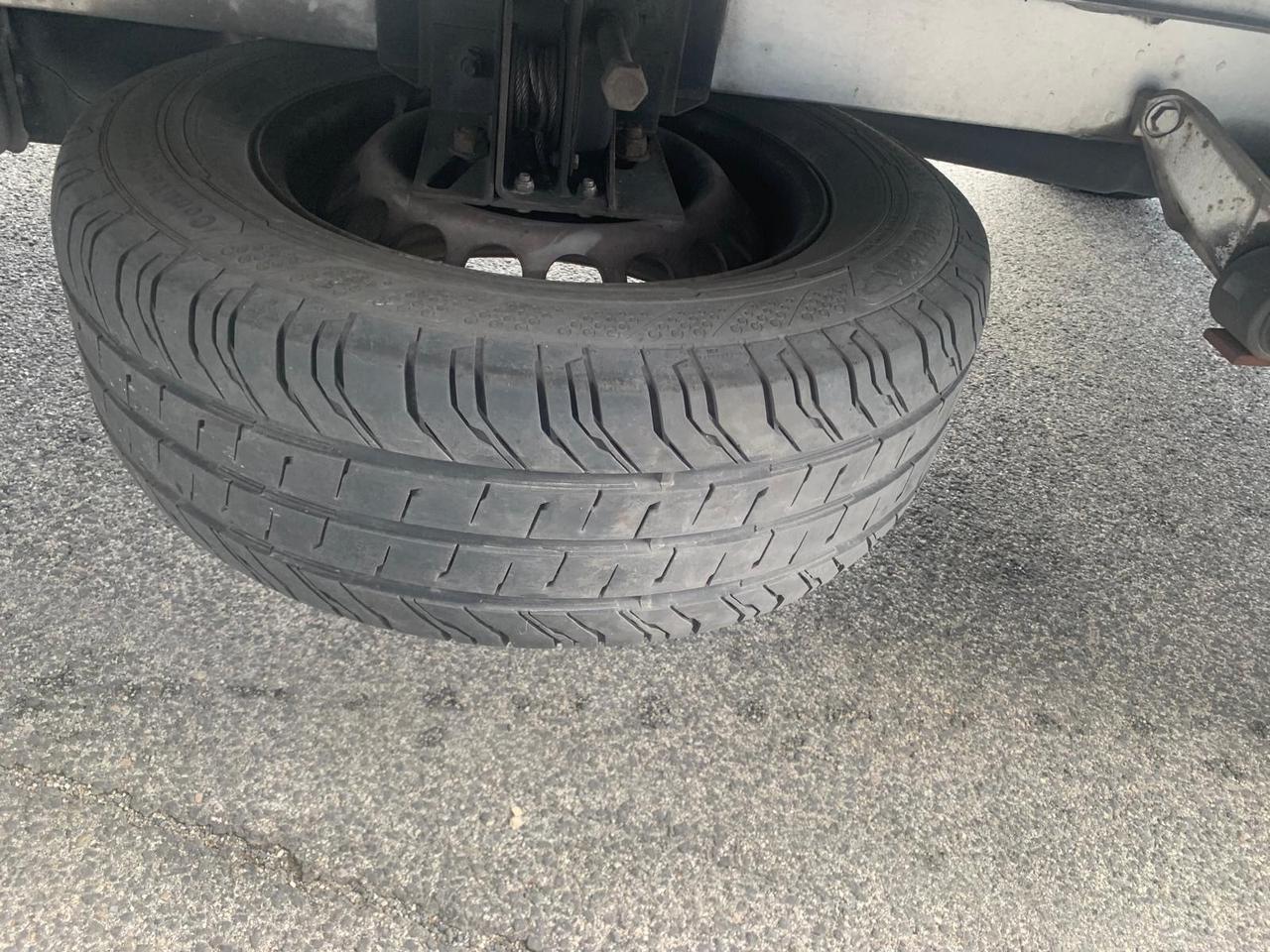 Mercedes Benz 317 cdi sponda idraulica