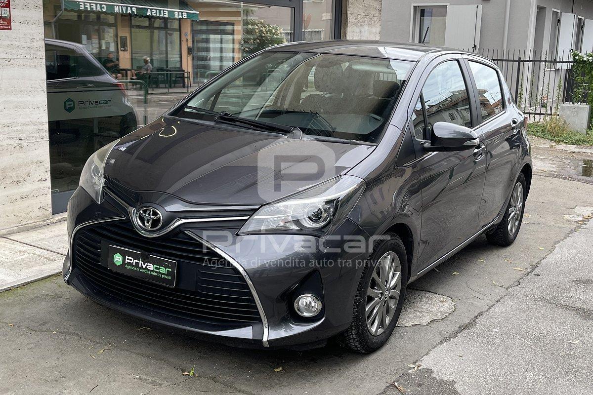 TOYOTA Yaris 1.0 5 porte