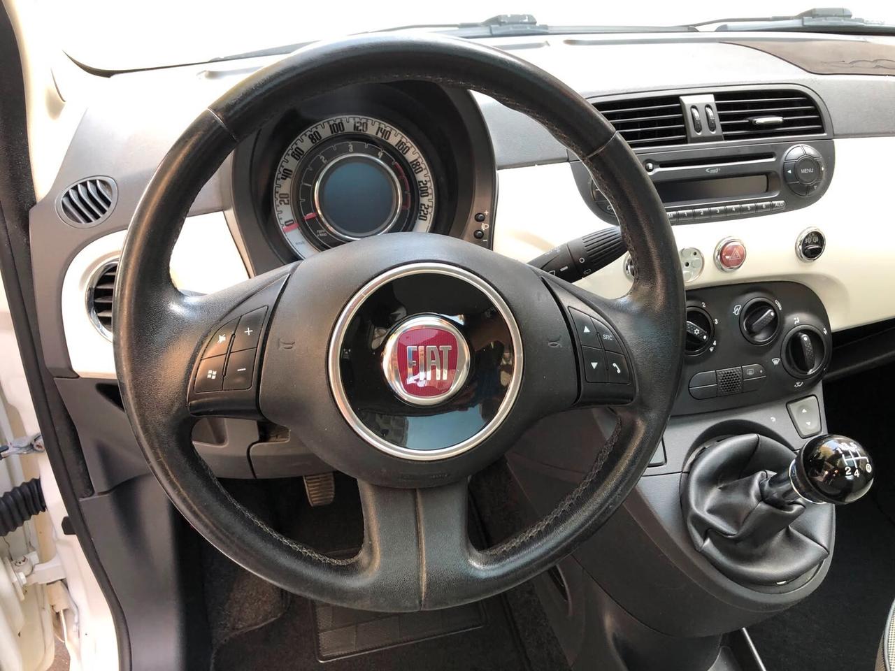 FIAT 500 1.3 MULTIJET lounge – UNICO PROPRIETARIO – NEOPATENTATI – GARANZIA