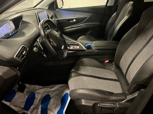 PEUGEOT 5008 BlueHDi 130 S&S EAT8 Allure