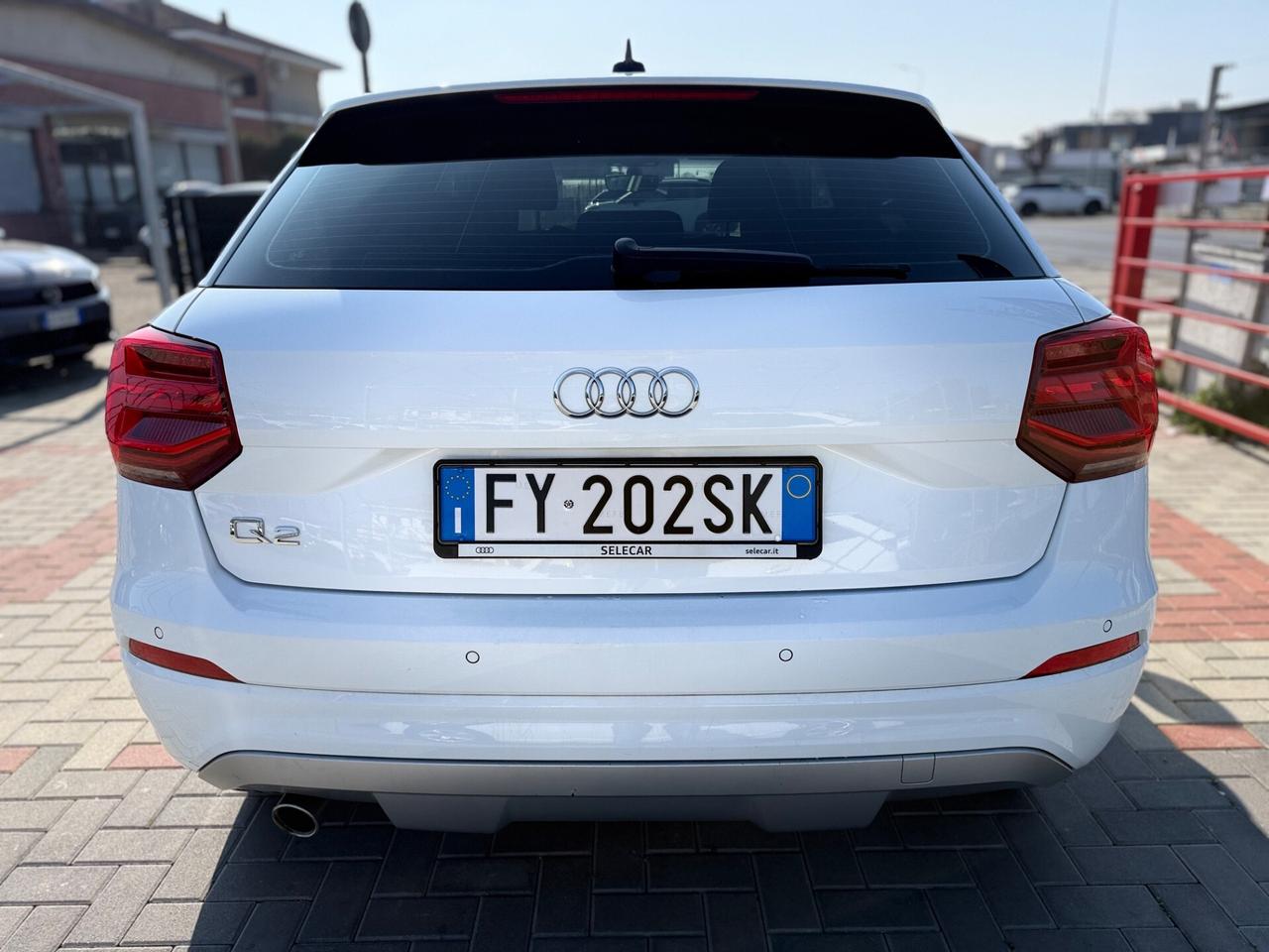 Audi Q2 30 TDI S tronic Business Design