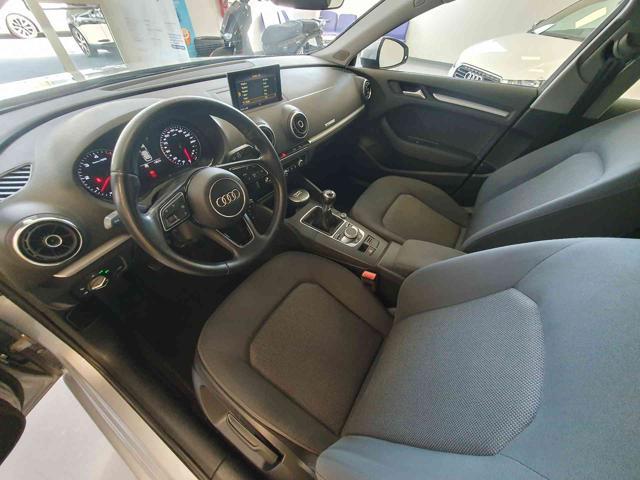 AUDI A3 1.6 TDI 115cv Xenon