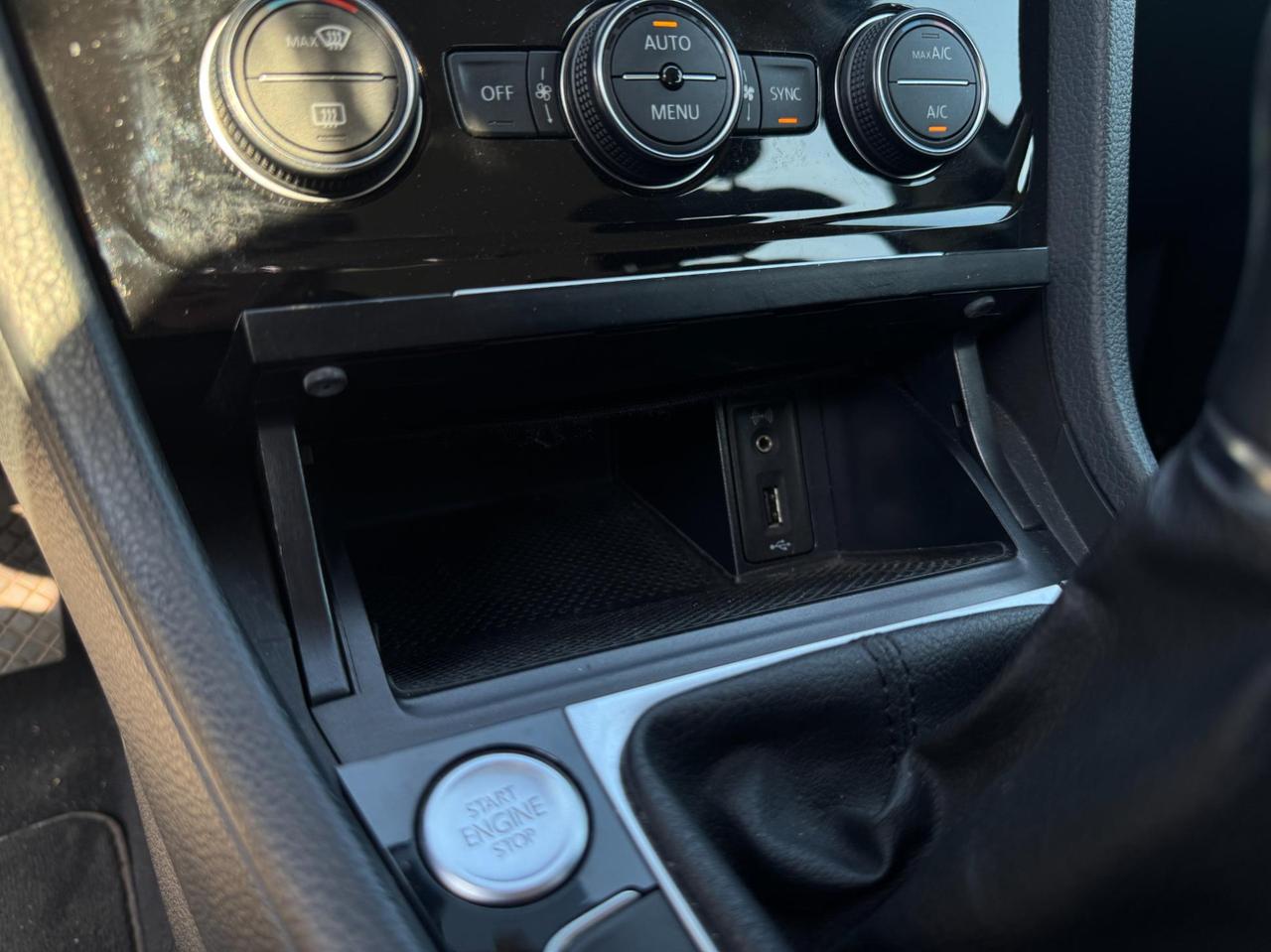 Volkswagen Golf 5 Porte Golf 5p 1.6 tdi Executive 115cv