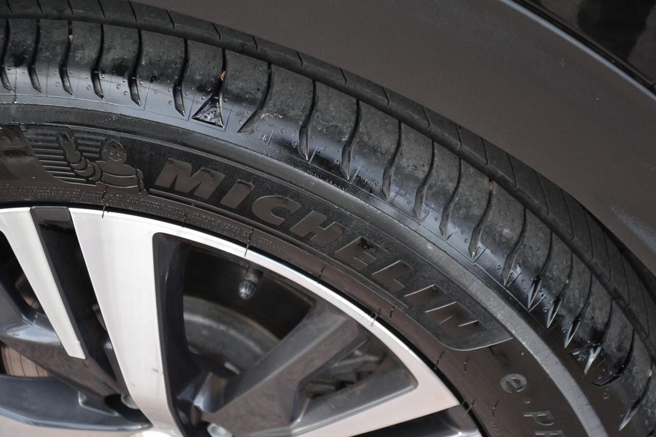 Peugeot 3008 1.5 HDi 130CV EAT8 ALLURE **N1 AUTOCARRO**+ IVA**