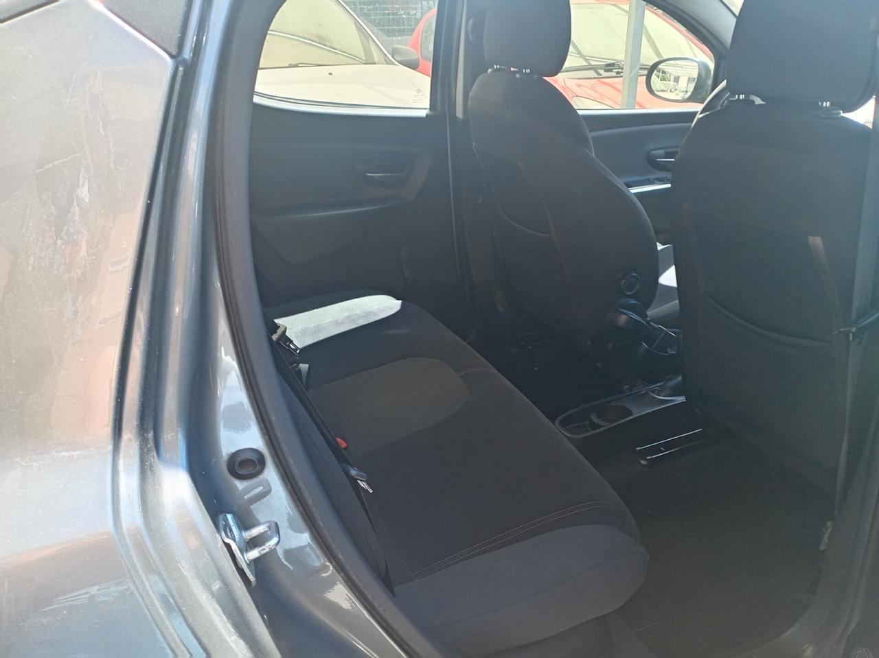Lancia Ypsilon 1.2 69 CV 5 porte S&S Gold