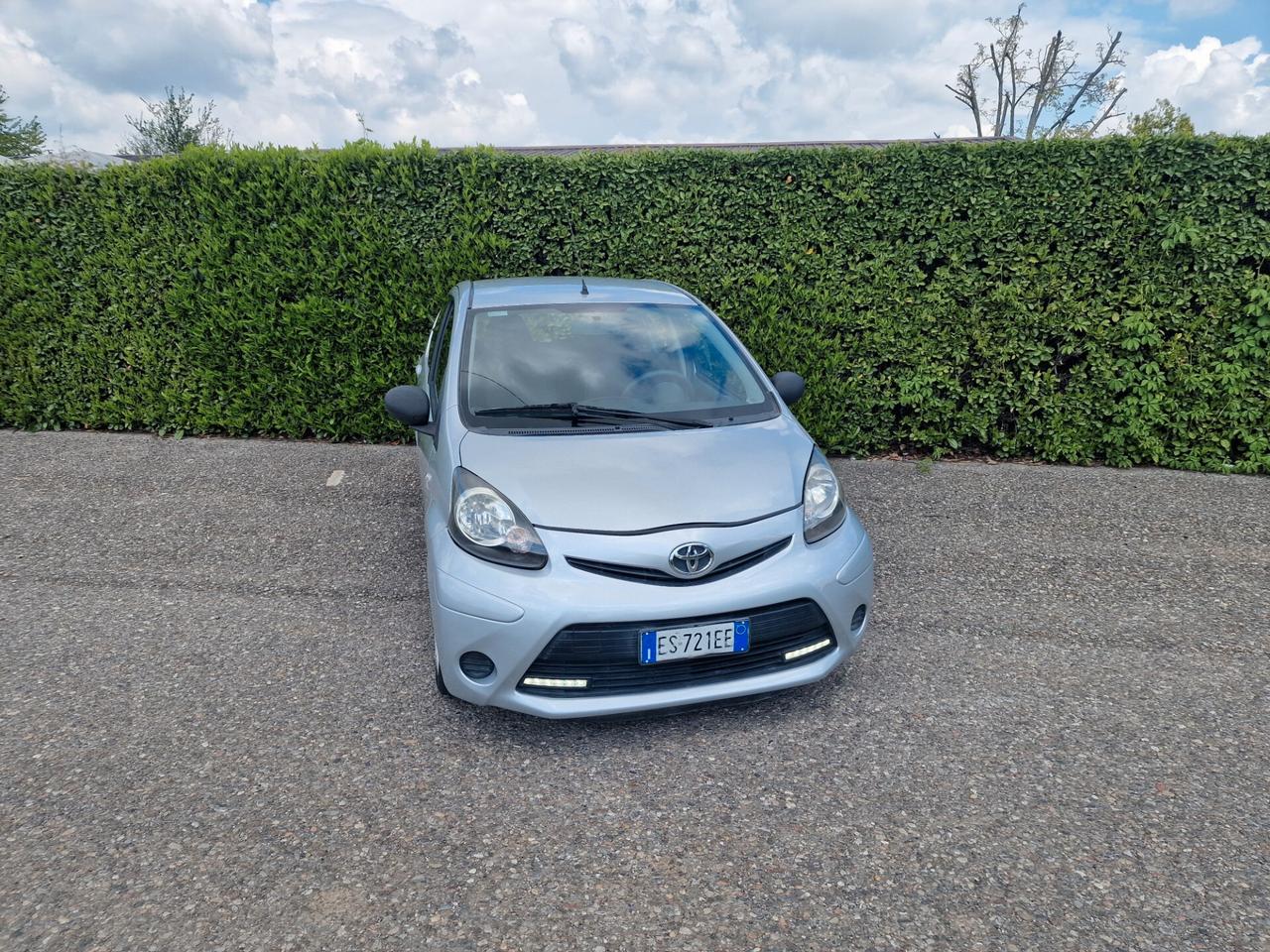 Toyota Aygo 1.0 69cv 5p 77000km