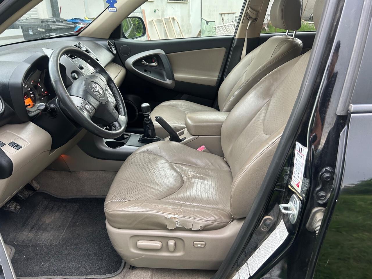 Toyota RAV 4 RAV4 2.2 D-4D 177 CV Luxury