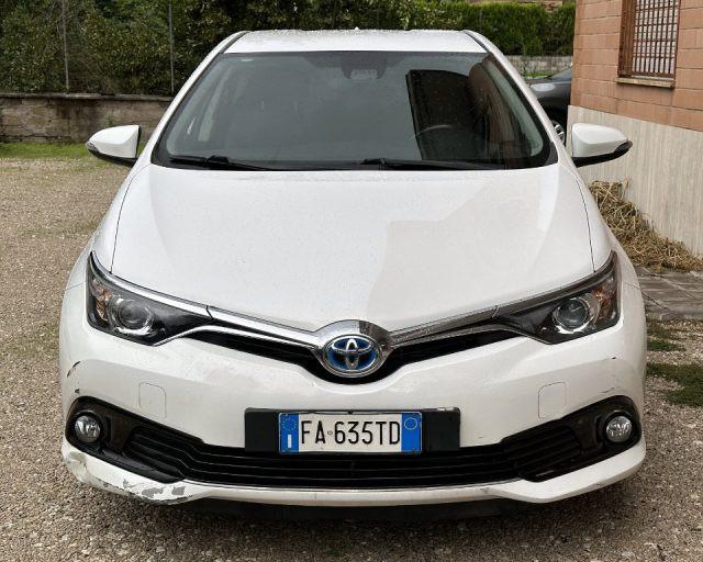 TOYOTA Auris 1.8 Hybrid Lounge Automatica GARANZIA