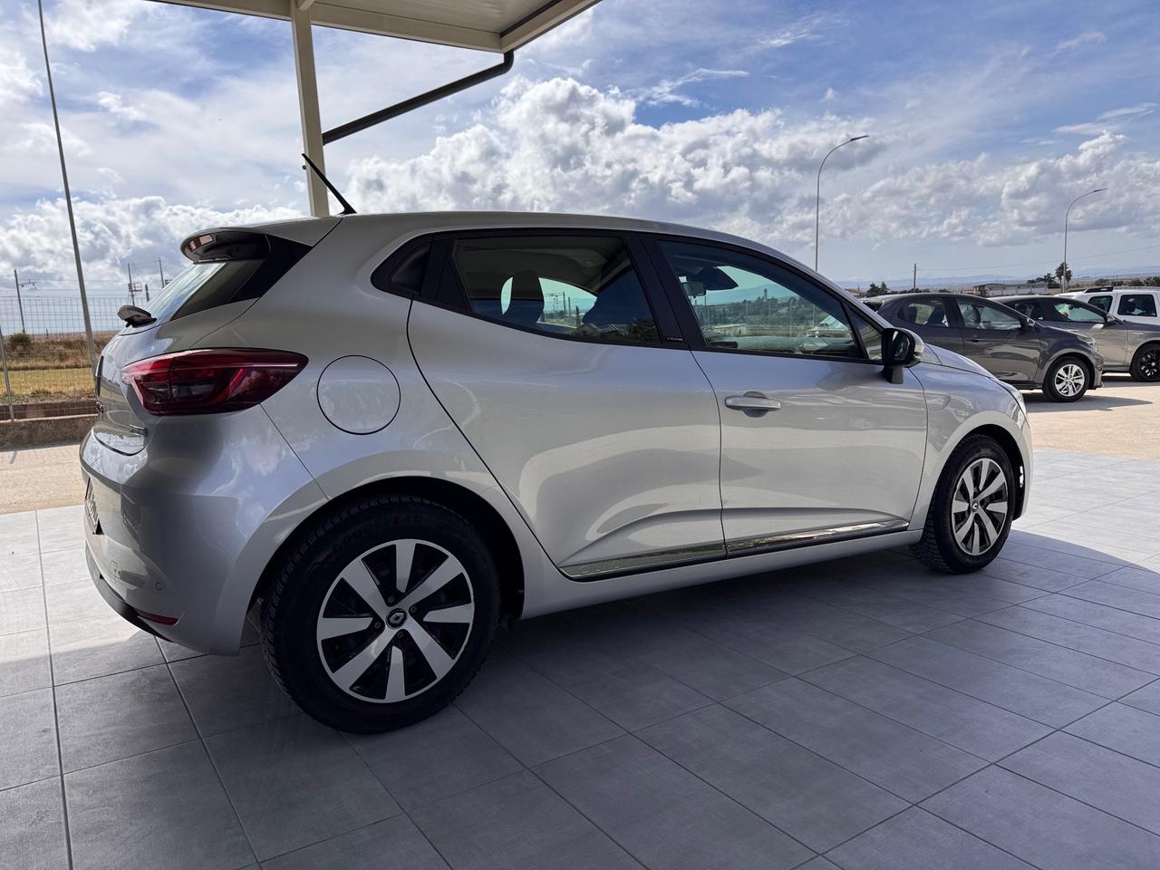 Renault Clio Full Hybrid E-Tech 140 CV AUTOMATICO