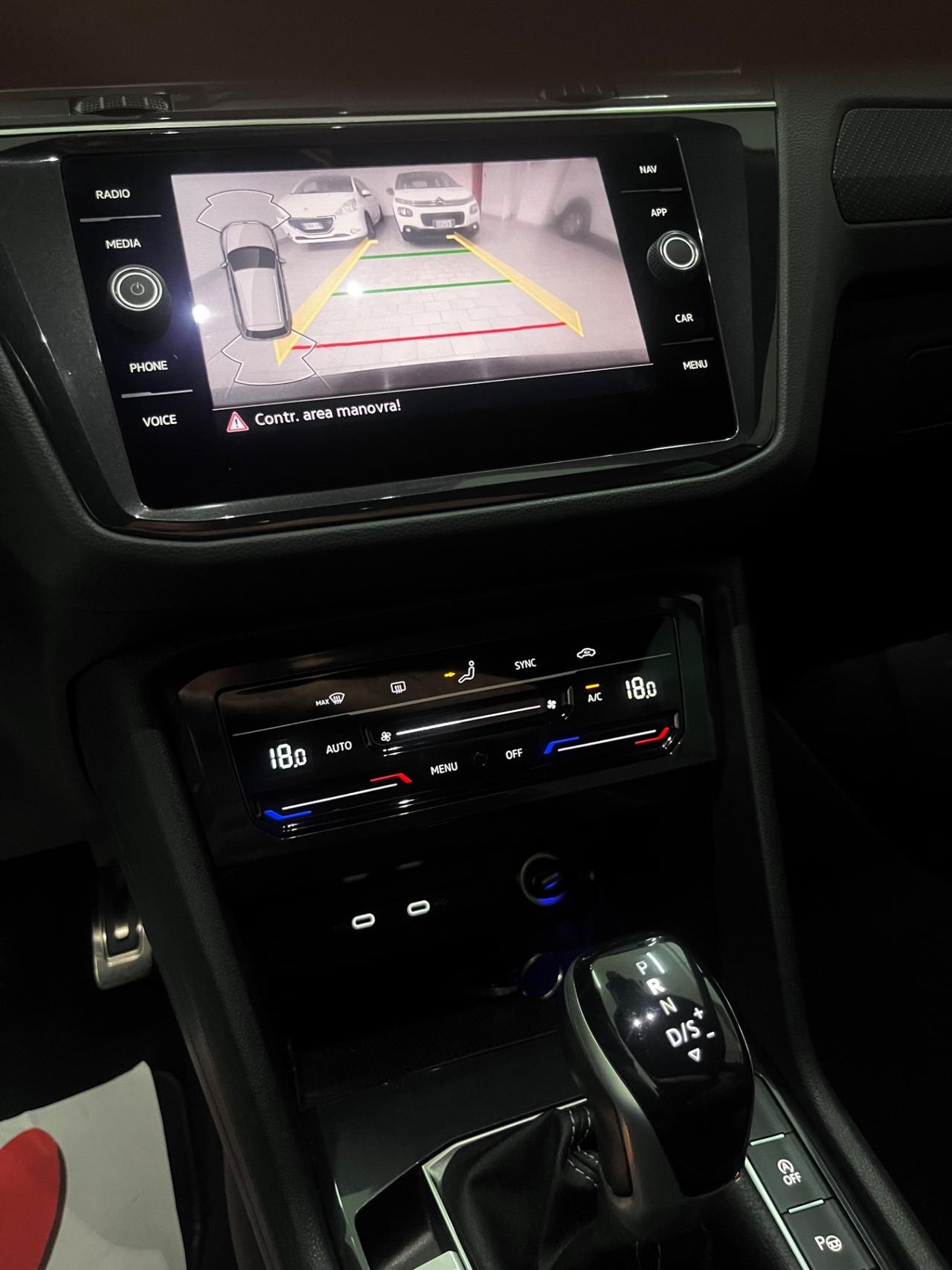 Volkswagen Tiguan 2.0 TDI 150 CV SCR DSG R-Line