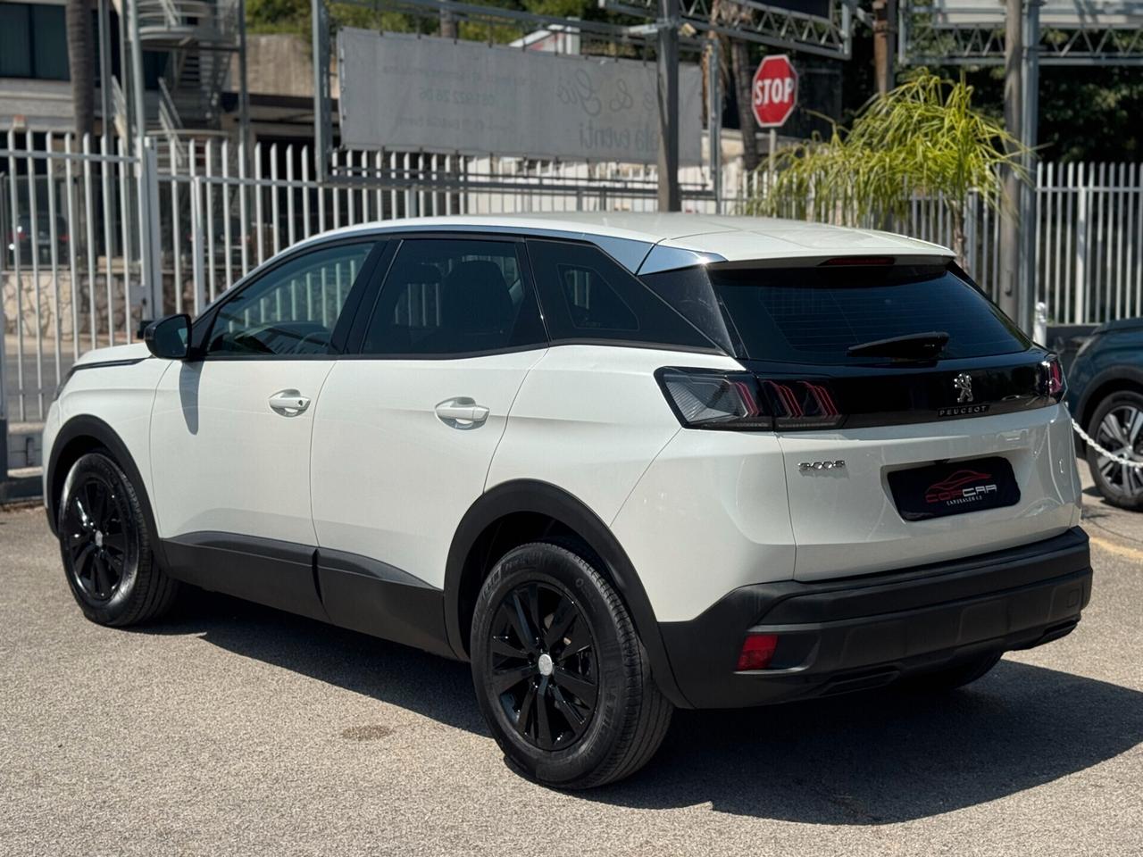 Peugeot 3008 BlueHDi 130 S&S EAT8 Active Pack 2022