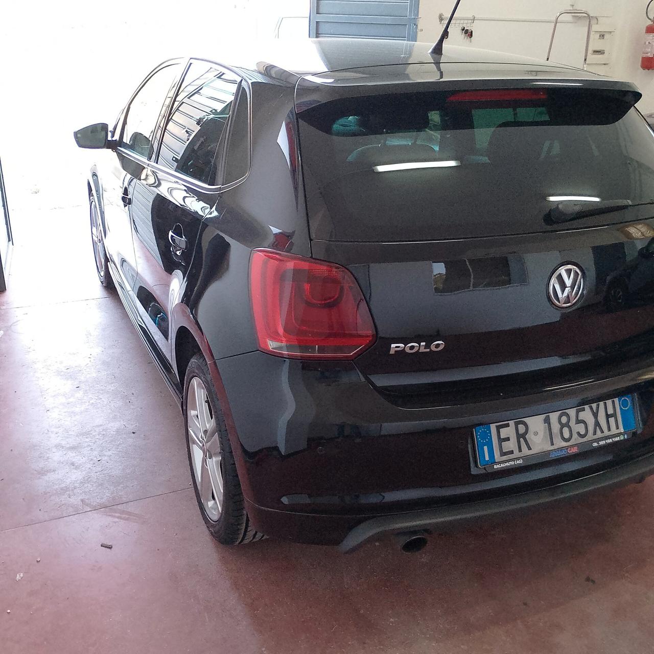 Volkswagen Polo 1.6 TDI 90CV DPF DSG 5 porte R-Line