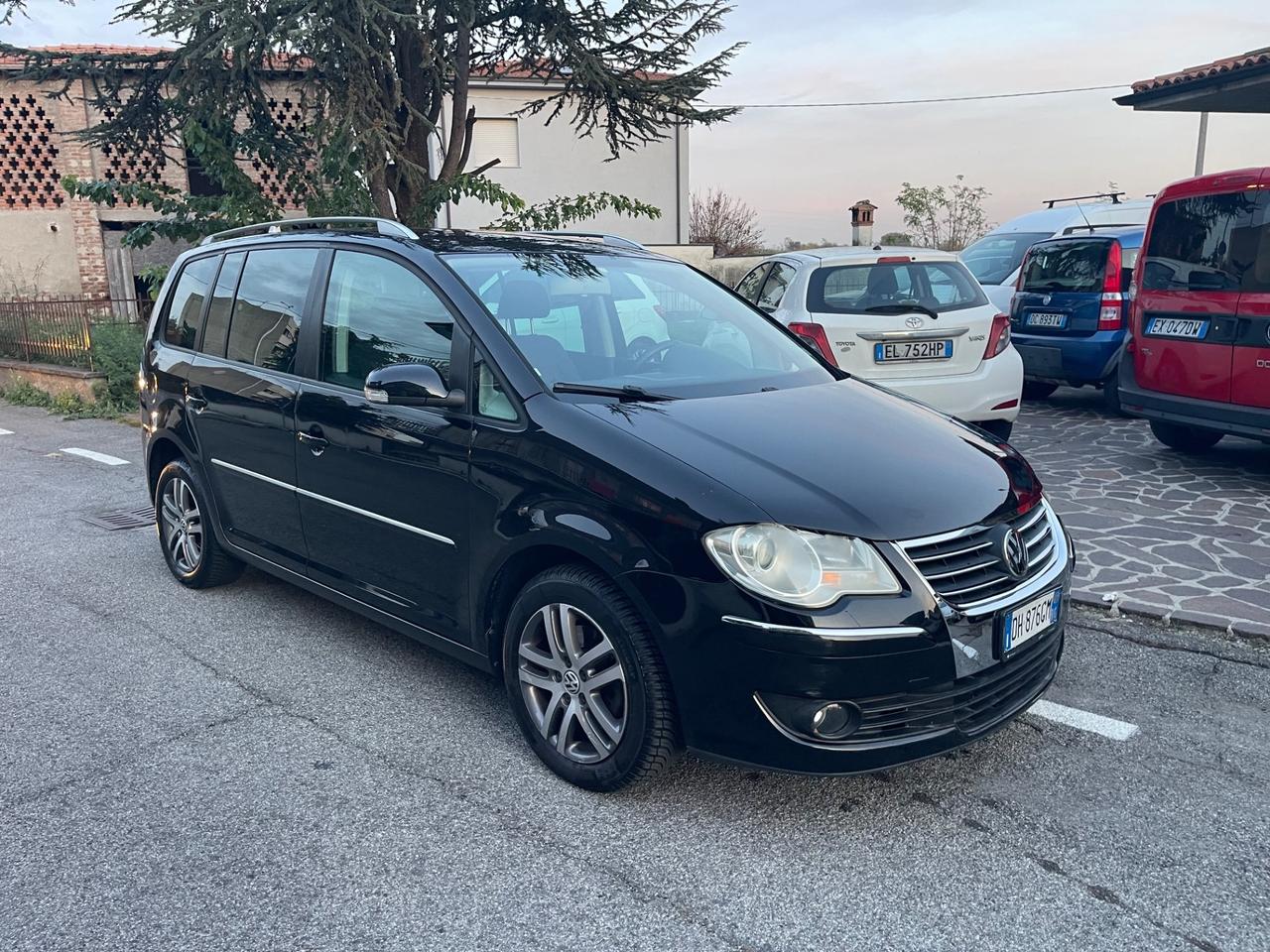 Volkswagen Touran 1.6 Trendline