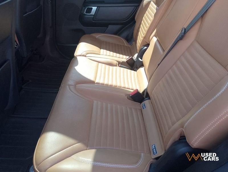 Land Rover Discovery 3.0 TD6 First Edition autom.