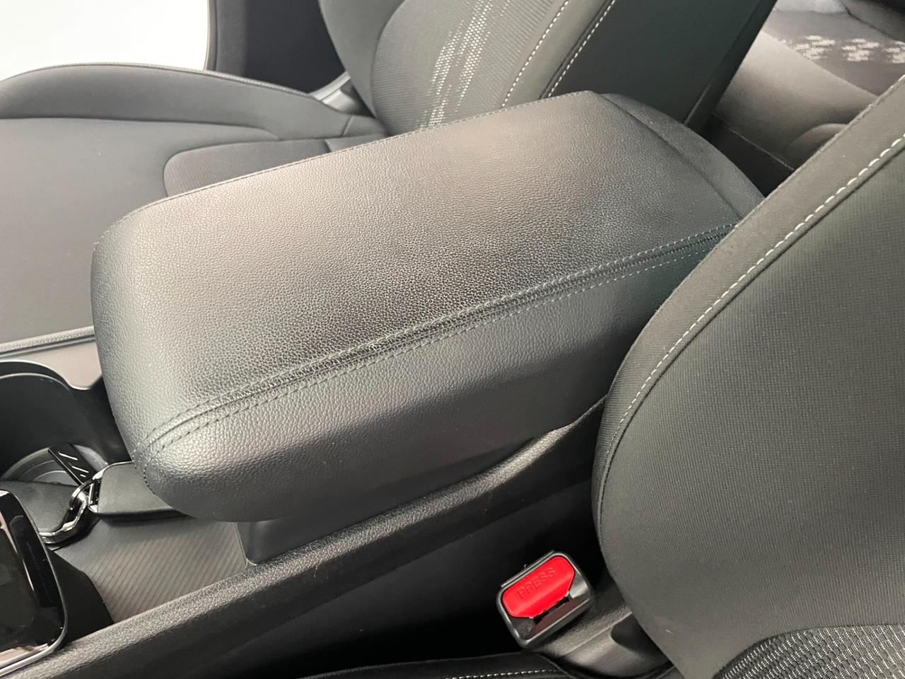 Kia Sportage 1.6 CRDi 136CV MHEV DCT Style