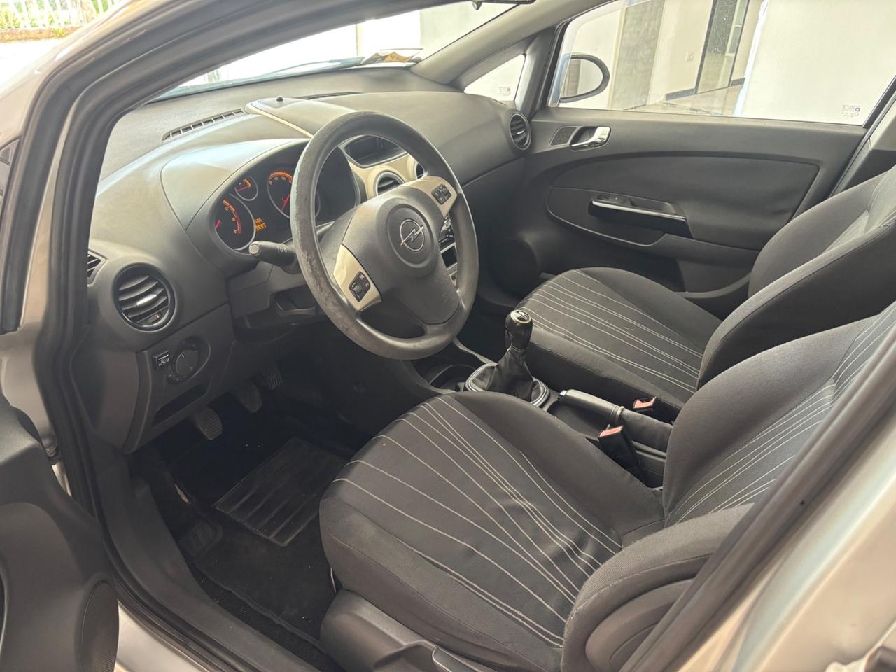 Opel Corsa 1.2 5 porte Enjoy GPL