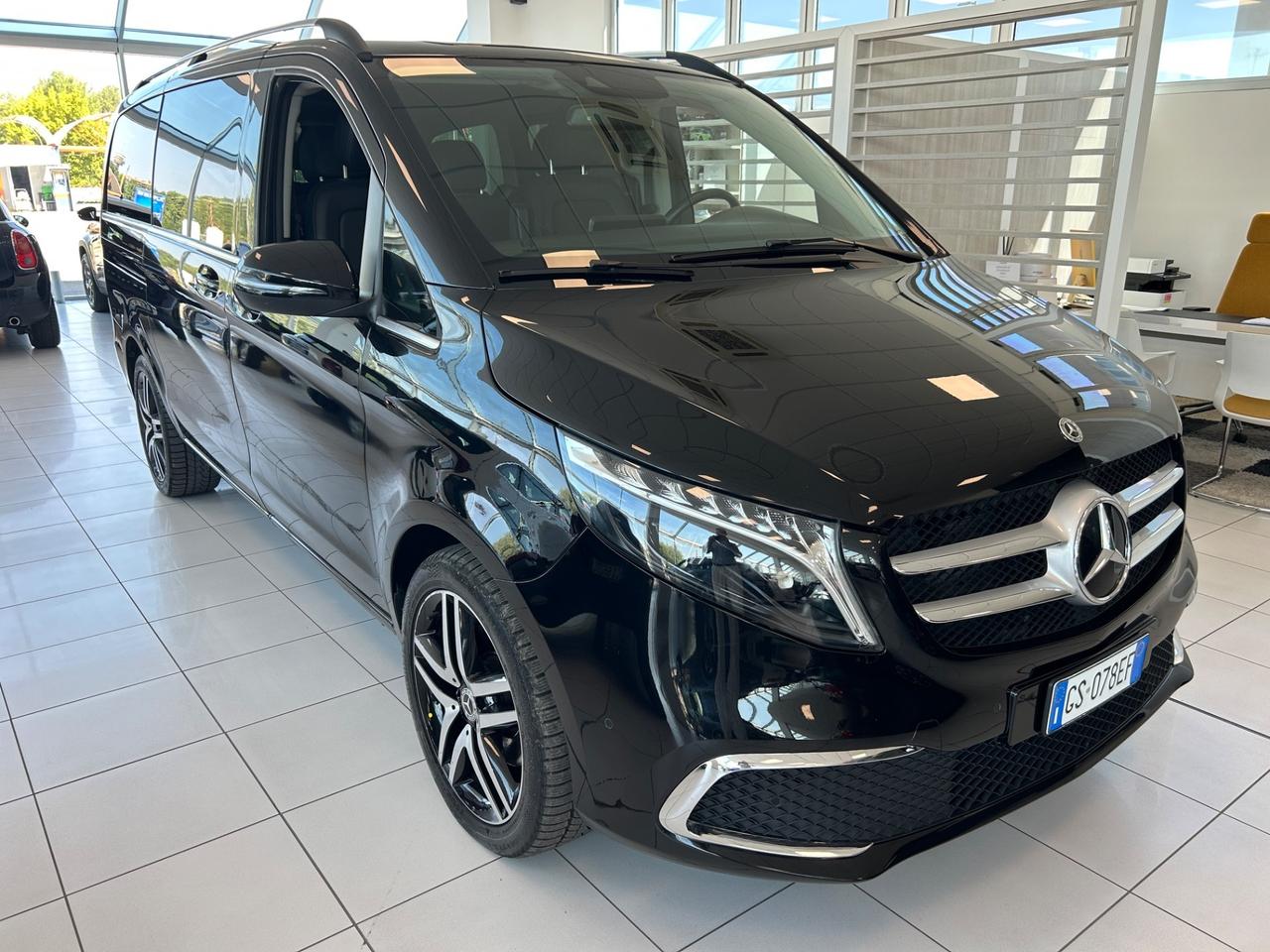 Mercedes-benz V 250 d Automatic 4Matic Premium Long