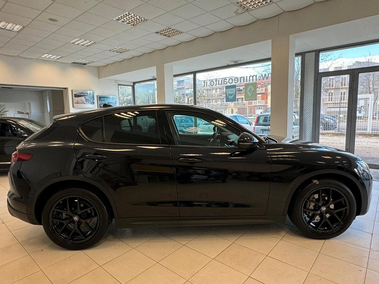 Alfa Romeo Stelvio 2.2 Turbodiesel 190 CV AT8 RWD Super Pack Black