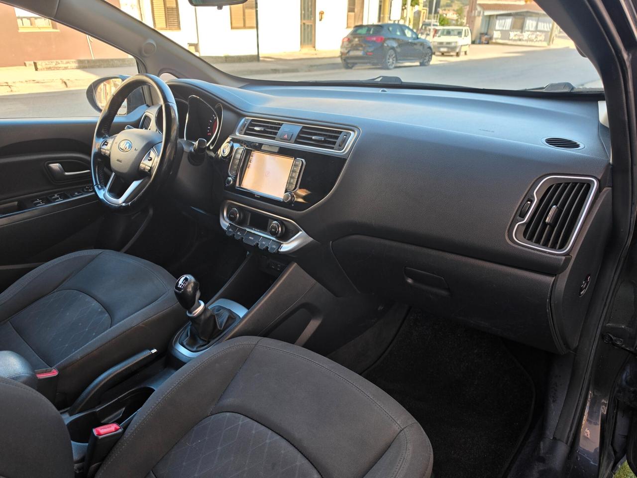 Kia Rio 1.1 CRDi 5p.S&S High Tech