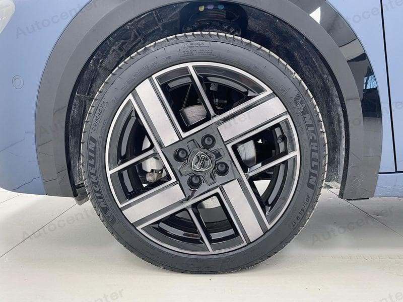 Lancia Ypsilon 51kWh 156cv Edizione Limitata Cassina
