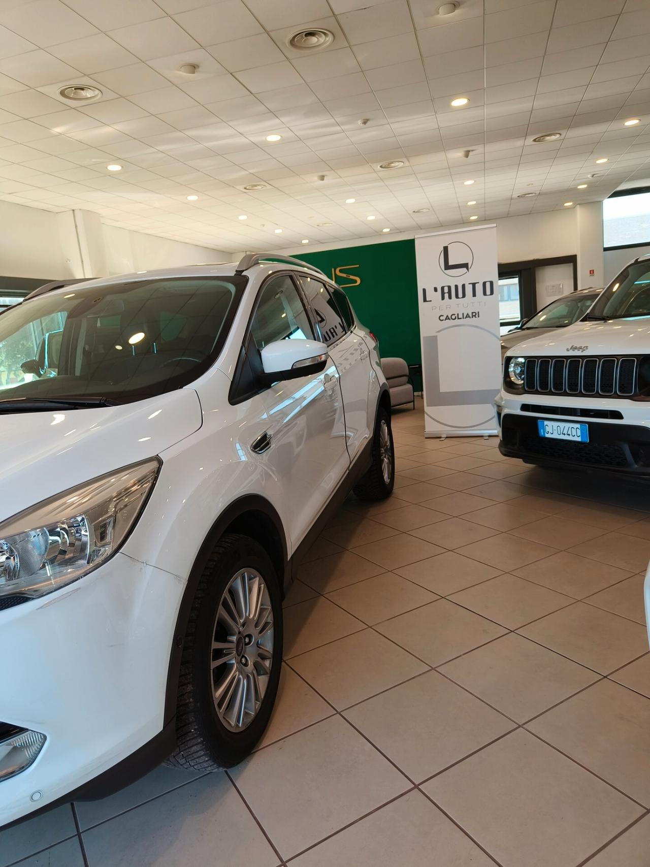 Ford Kuga 2.0 TDCI 140 CV 2WD Titanium -Tetto Apribile-