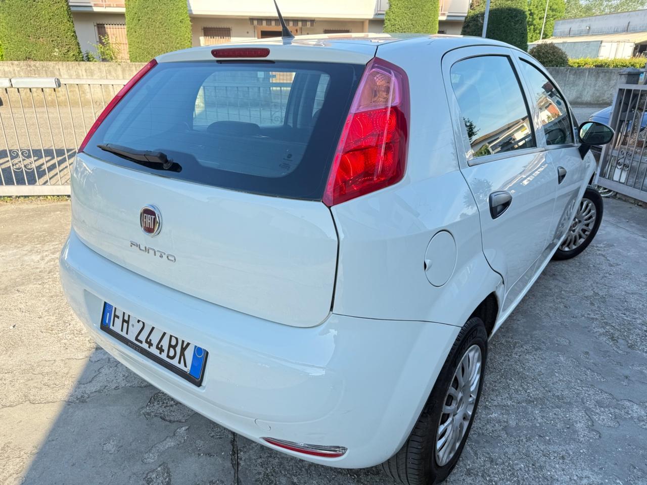 Fiat Grande Punto 1.4 METANO 2029 2017 EURO 6B