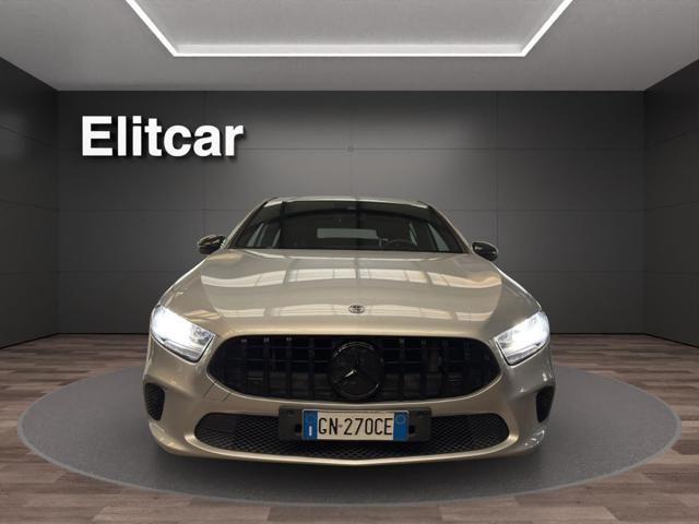 MERCEDES-BENZ A 220 Automatic Sport