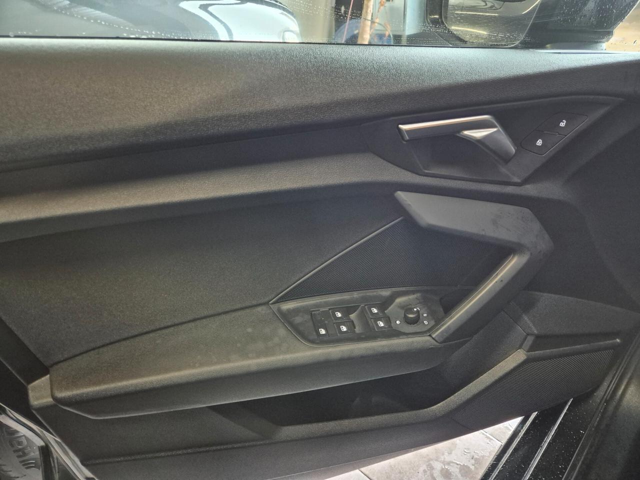 Audi A3 SPB 30 TFSI Business