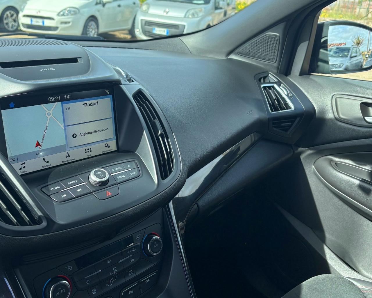 Ford Kuga 2.0 TDCI 120 CV S&S 2WD ST-Line