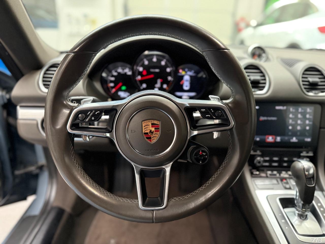 Porsche 718 Spyder Cayman 2.0