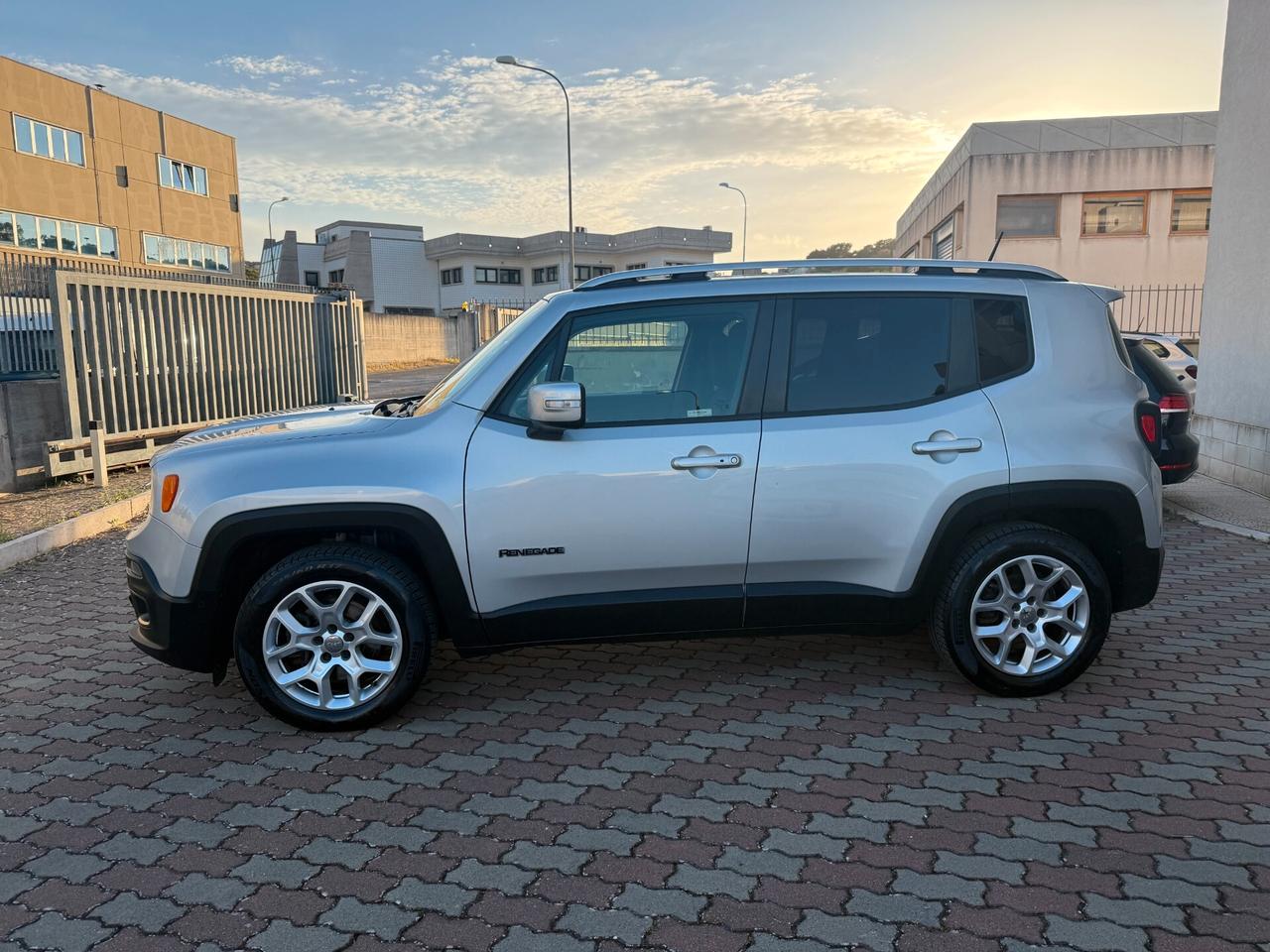 Jeep Renegade 1.6 Mjt 120 CV Limited