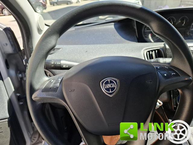 LANCIA Ypsilon 1.2 69 CV 5 porte GPL Ecochic Elefantino Blu