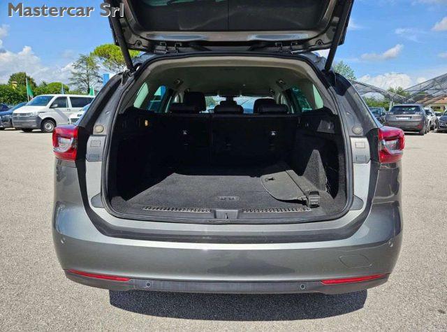 OPEL Insignia Sports Tourer 1.6 cdti Innovation AT6 - FX921EA