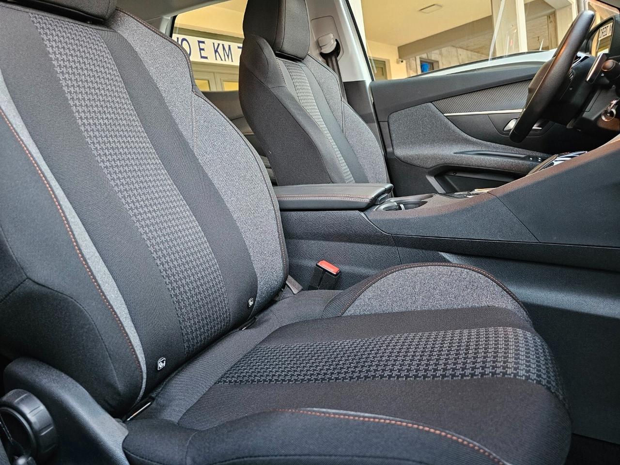 Peugeot 3008 BlueHDi 130 S&S EAT8 Business
