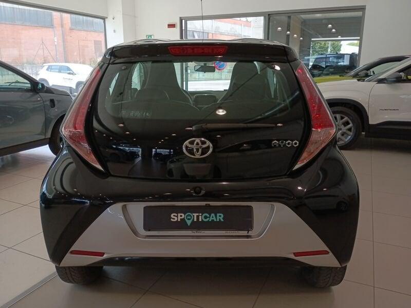 Toyota Aygo 1.0 VVT-i x-clusiv