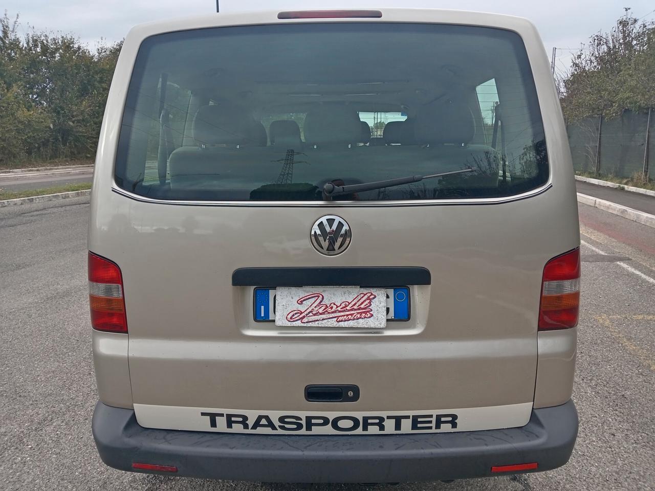 Volkswagen Transporter Shuttle 2.5 TDI/130CV PC