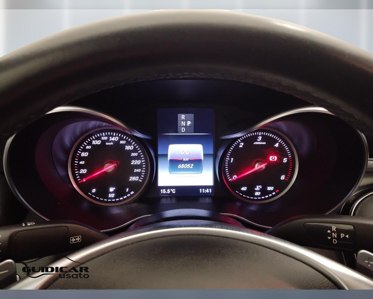 Mercedes-Benz Classe C-A205 2016 Cabrio - C Cabrio 220 d Premium auto